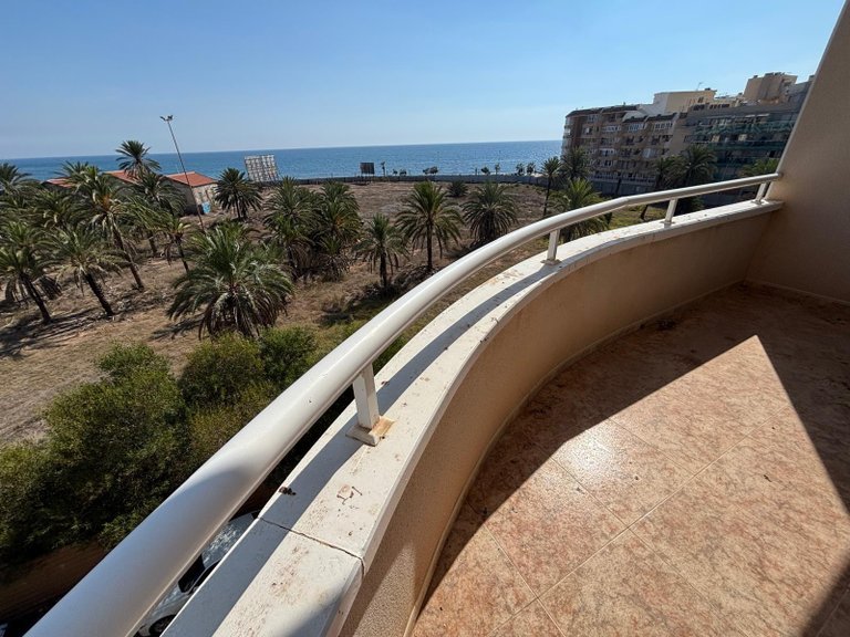 Apartment for Sale in Costa Blanca Torrevieja, Alicante 1