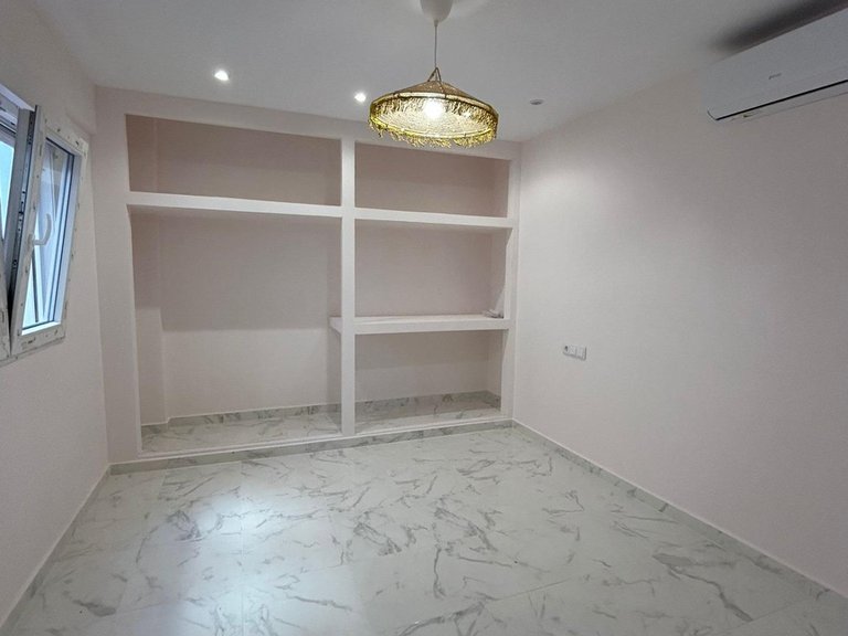 Apartment for Sale in Costa Blanca Torrevieja, Alicante 16