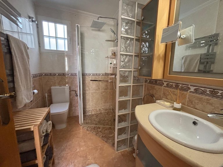 Apartment for Sale in Costa Blanca Torrevieja, Alicante 34