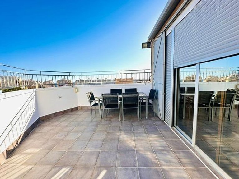 Apartment for Sale in Costa Blanca Torrevieja, Alicante 18