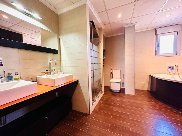 Apartment for Sale in Costa Blanca Torrevieja, Alicante 35