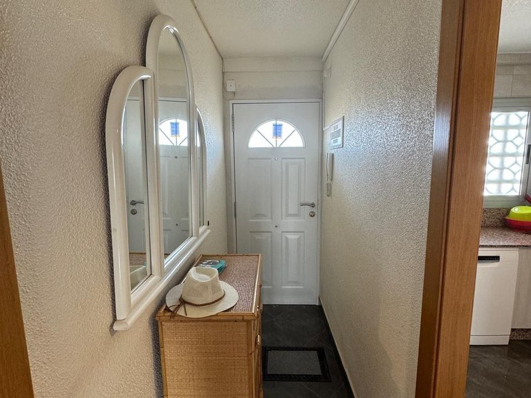 Apartment for Sale in Costa Blanca Torrevieja, Alicante 3