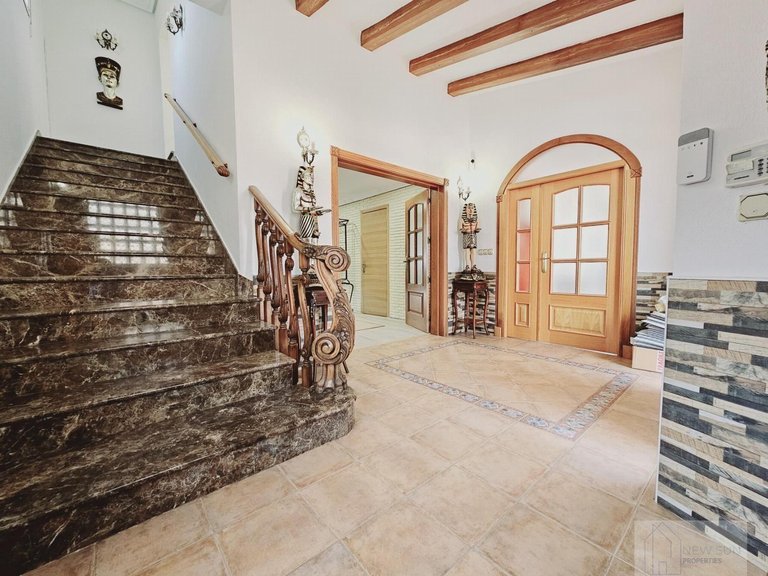 Villa for Sale in Costa Blanca Torrevieja, Alicante 14
