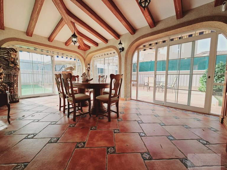 Villa for Sale in Costa Blanca Torrevieja, Alicante 27