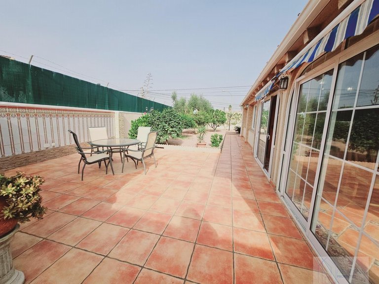 Villa for Sale in Costa Blanca Torrevieja, Alicante 6