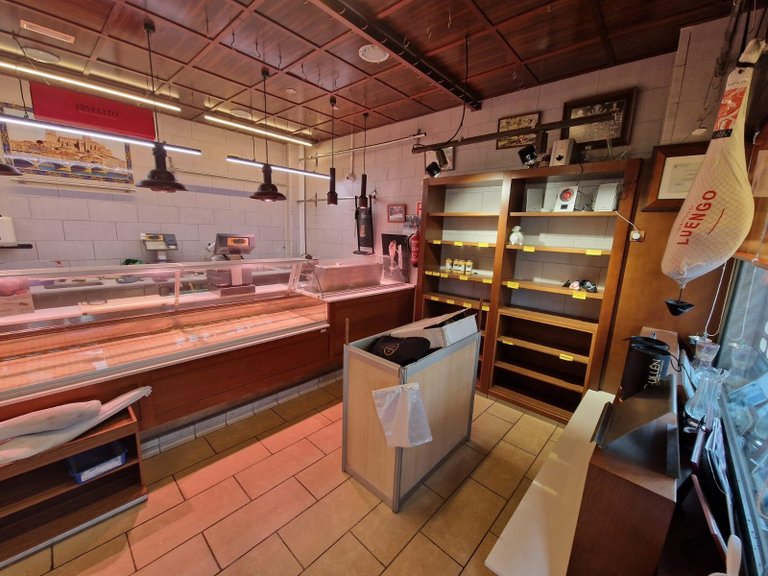Commercial for Sale in Costa Blanca Torrevieja, Alicante 2