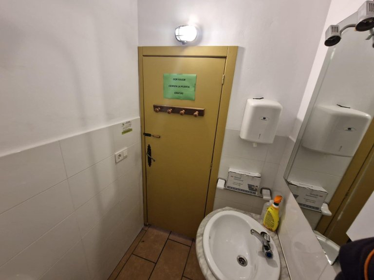 Commercial for Sale in Costa Blanca Torrevieja, Alicante 8