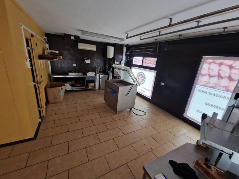 Commercial for Sale in Costa Blanca Torrevieja, Alicante 9