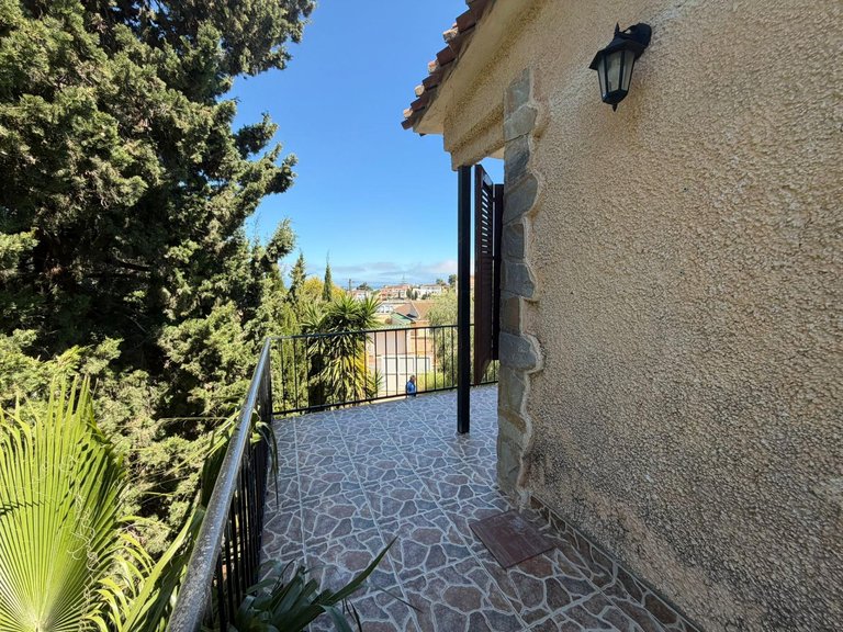 Villa for Sale in Costa Blanca Torrevieja, Alicante 12