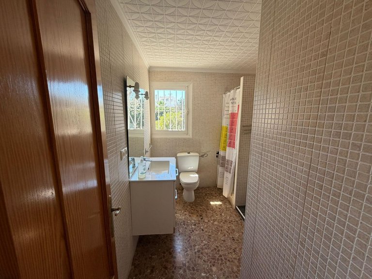 Villa for Sale in Costa Blanca Torrevieja, Alicante 20