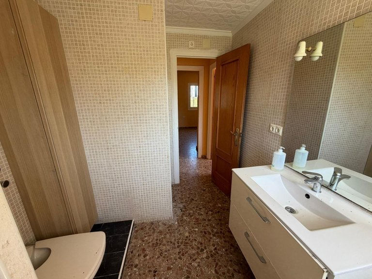 Villa for Sale in Costa Blanca Torrevieja, Alicante 21