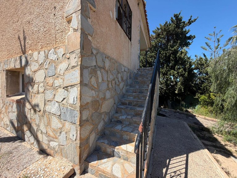 Villa for Sale in Costa Blanca Torrevieja, Alicante 28