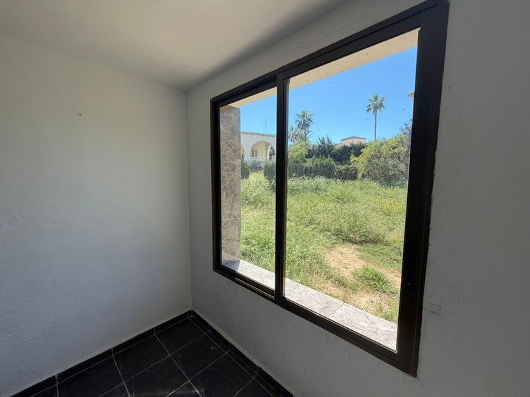 Villa for Sale in Costa Blanca Torrevieja, Alicante 48