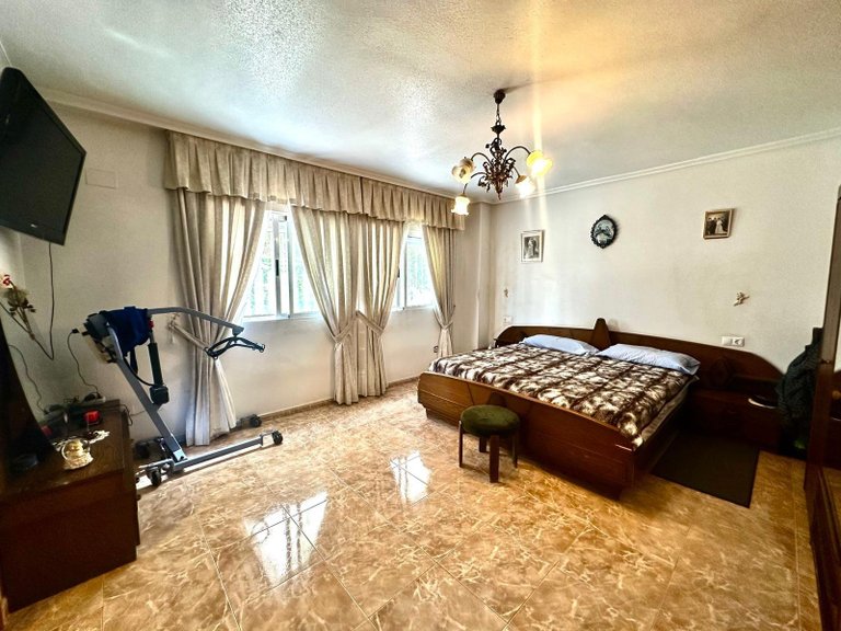 Apartment for Sale in Costa Blanca Torrevieja, Alicante 17