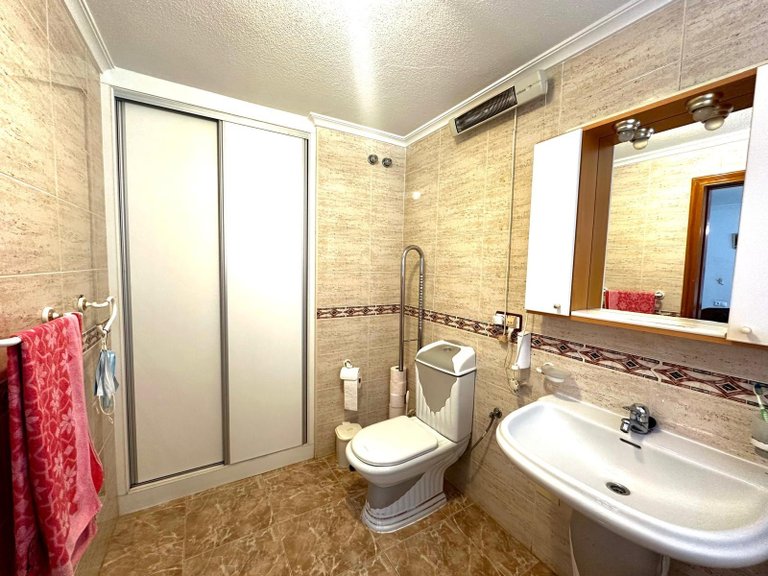 Apartment for Sale in Costa Blanca Torrevieja, Alicante 20