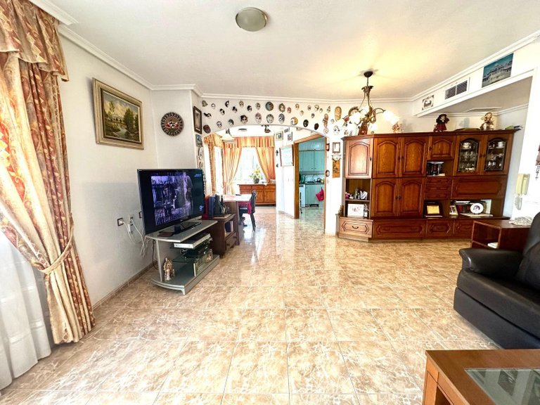 Apartment for Sale in Costa Blanca Torrevieja, Alicante 6