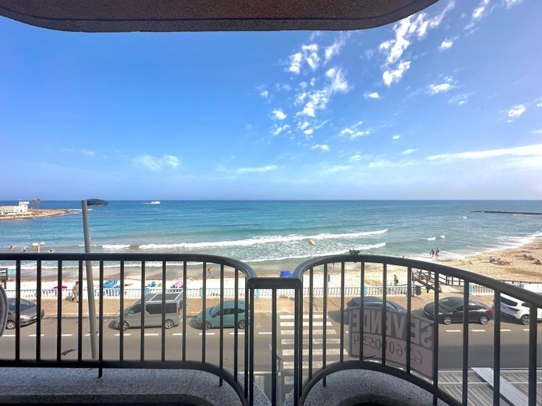 Apartment for Sale in Costa Blanca Torrevieja, Alicante 1