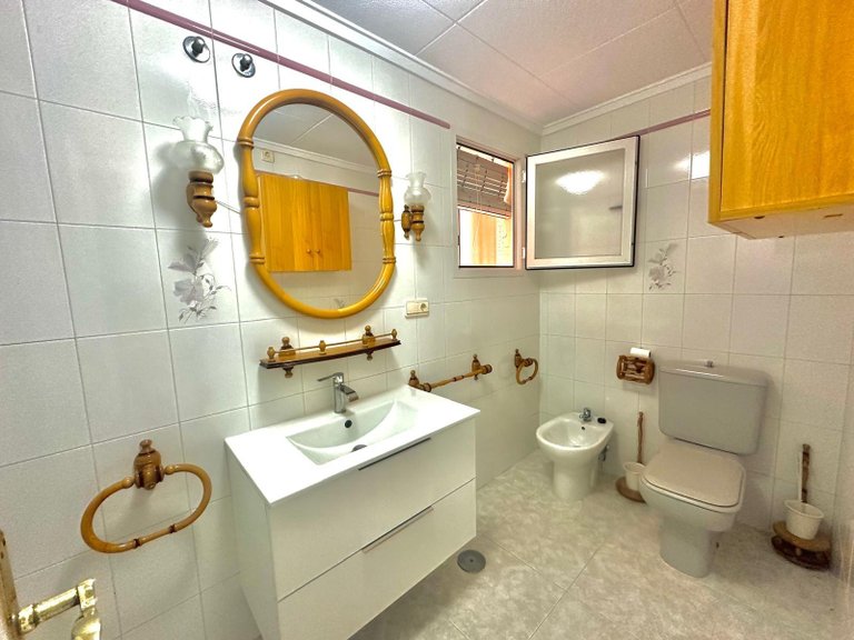 Apartment for Sale in Costa Blanca Torrevieja, Alicante 21