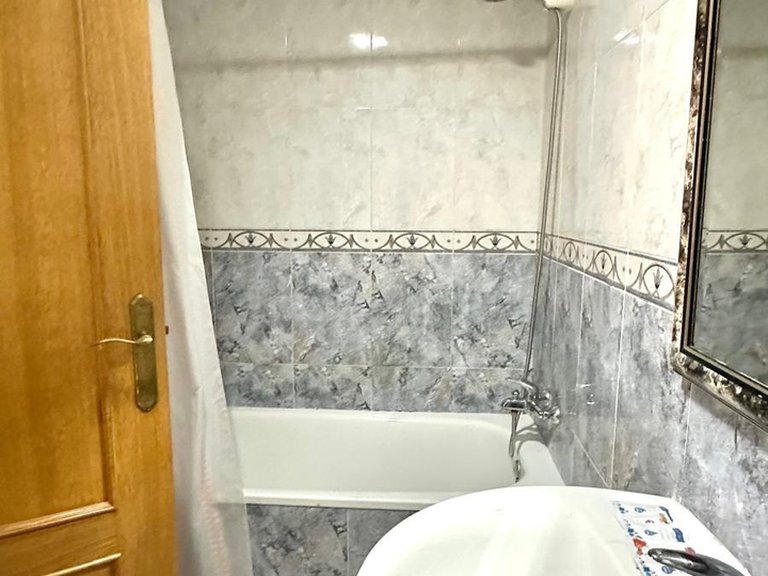 Apartment for Sale in Torrevieja, Alicante 14