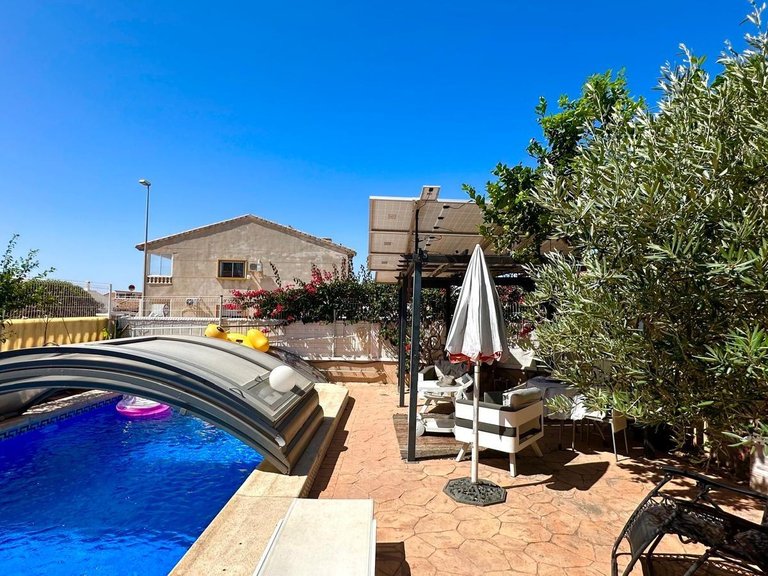 Villa for Sale in Costa Blanca Orihuela Costa, Alicante 1