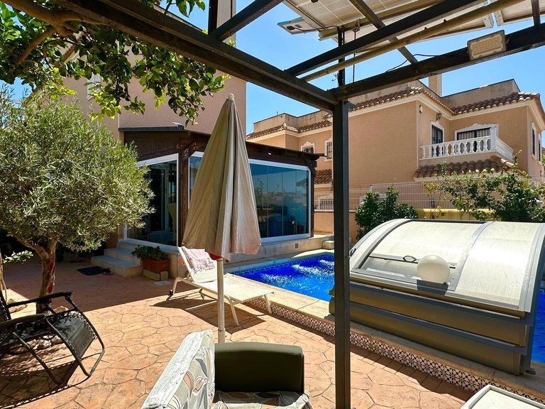 Villa for Sale in Costa Blanca Orihuela Costa, Alicante 12