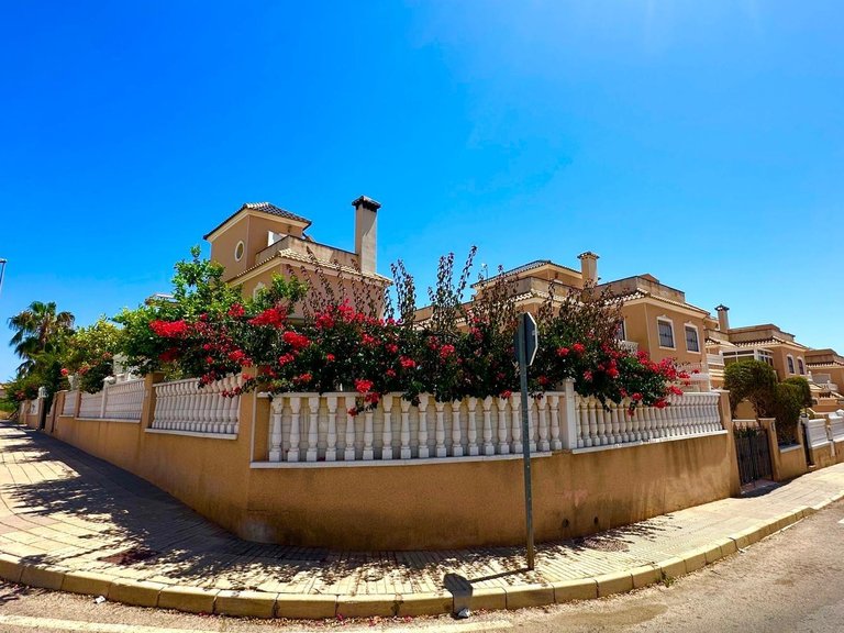 Villa for Sale in Costa Blanca Orihuela Costa, Alicante 2