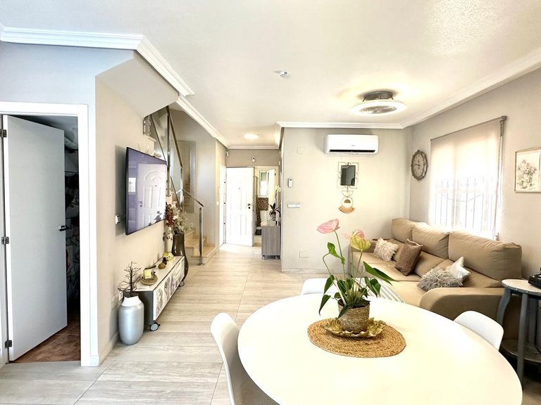 Villa for Sale in Costa Blanca Orihuela Costa, Alicante 36