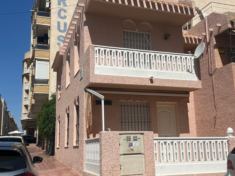 Town House for Sale in Torrevieja, Alicante 1