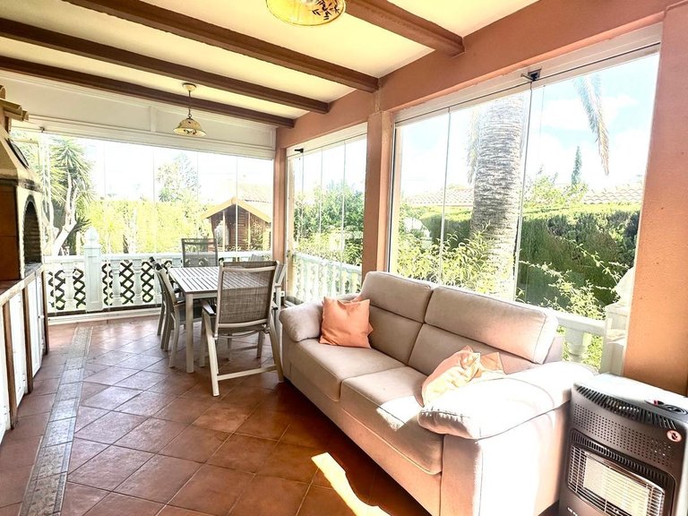 Villa for Sale in Costa Blanca Cabo Roig, Alicante 35