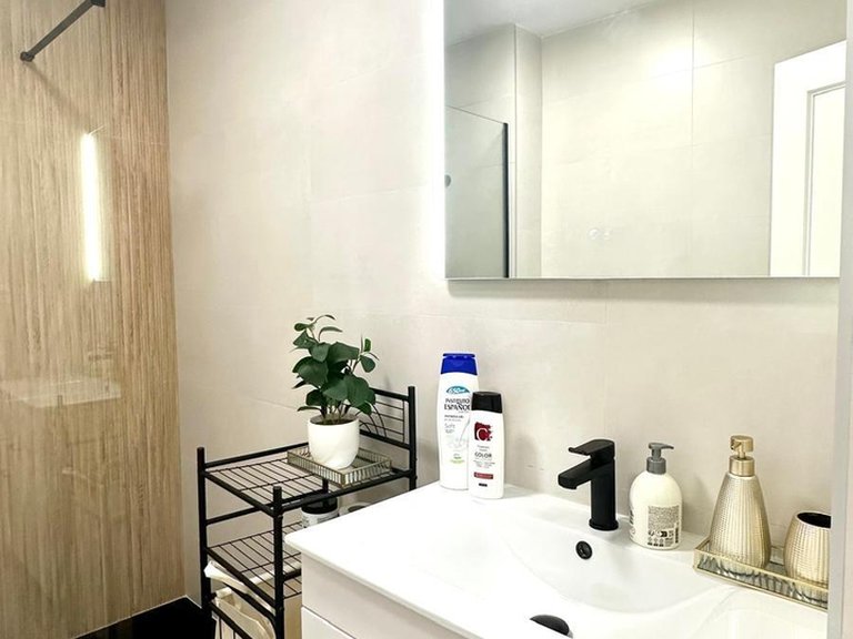 Apartment for Sale in Torrevieja, Alicante 24