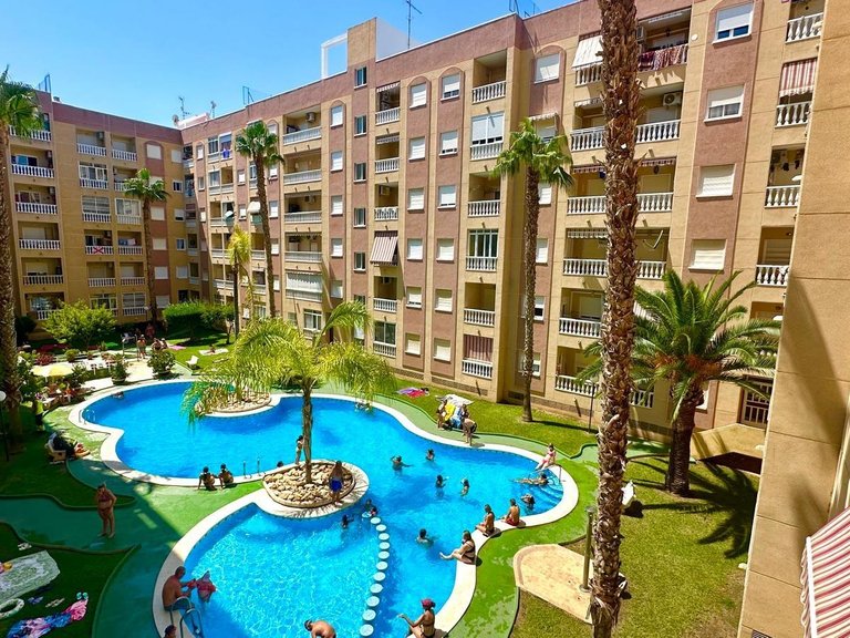 Apartment for Sale in Torrevieja, Alicante 45