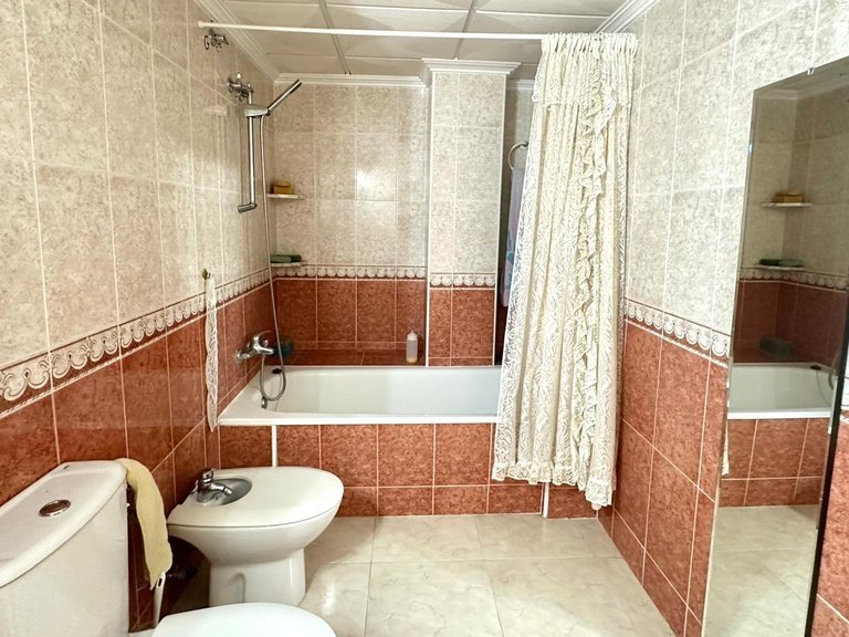 Penthouse for Sale in Torrevieja, Alicante 20