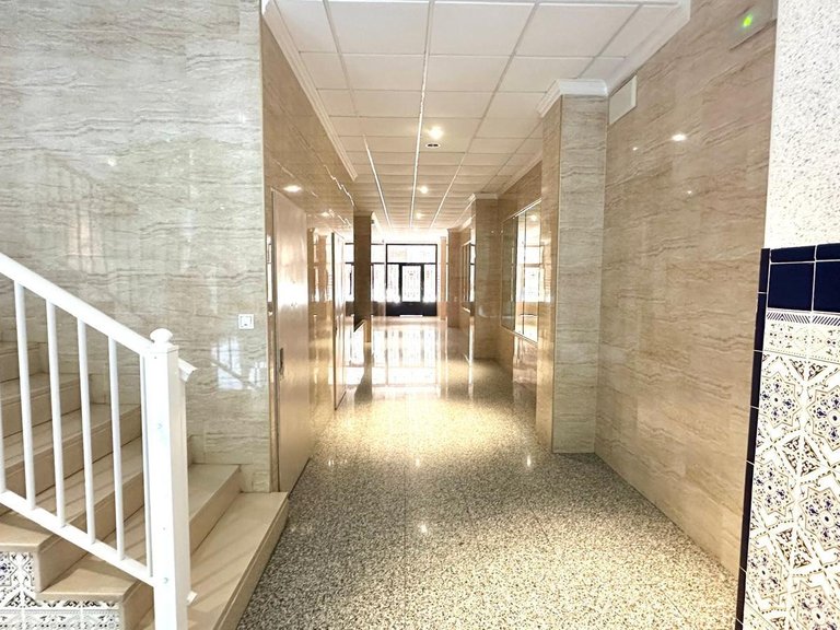 Penthouse for Sale in Torrevieja, Alicante 28