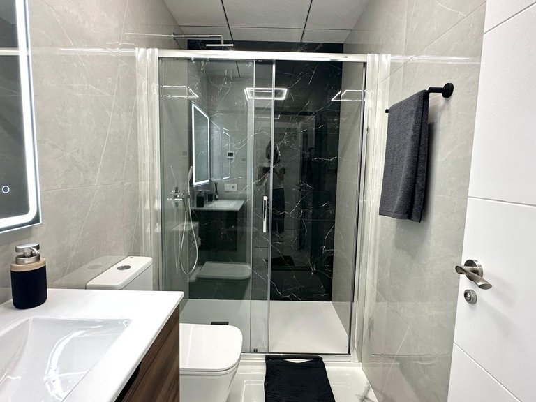 Apartment for Sale in Torrevieja, Alicante 34