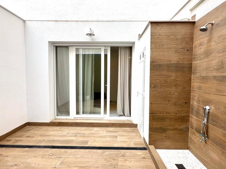 Apartment for Sale in Torrevieja, Alicante 46