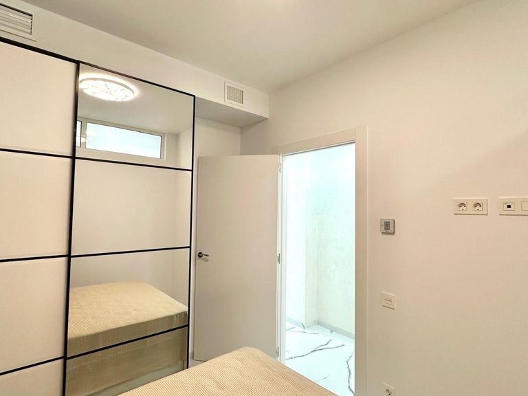 Apartment for Sale in Costa Blanca Torrevieja, Alicante 18