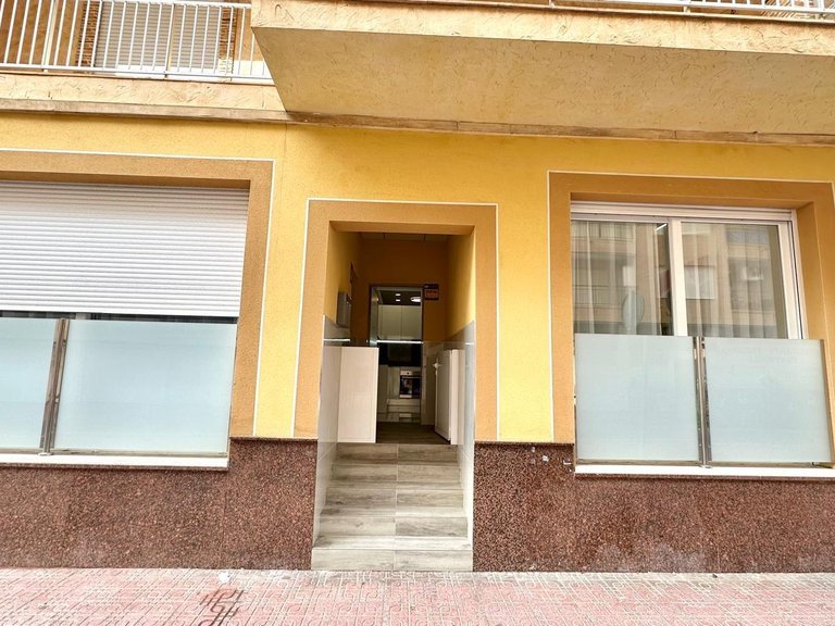 Apartment for Sale in Costa Blanca Torrevieja, Alicante 2
