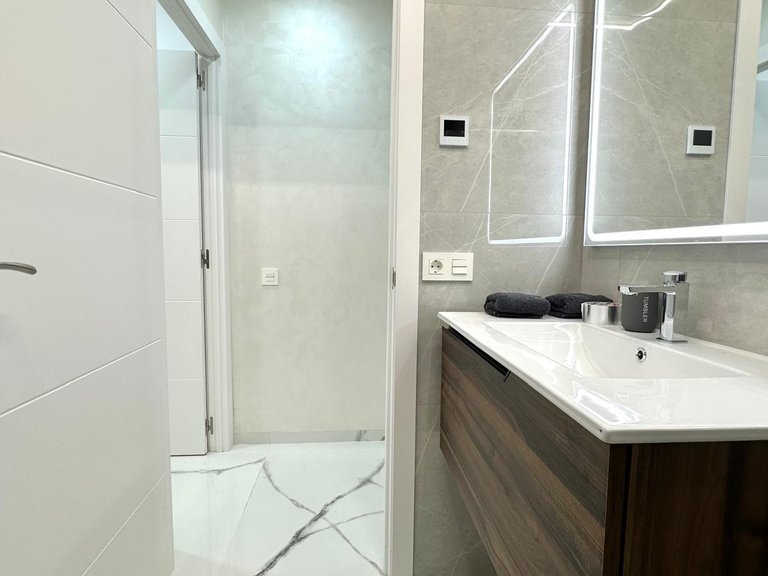 Apartment for Sale in Costa Blanca Torrevieja, Alicante 31