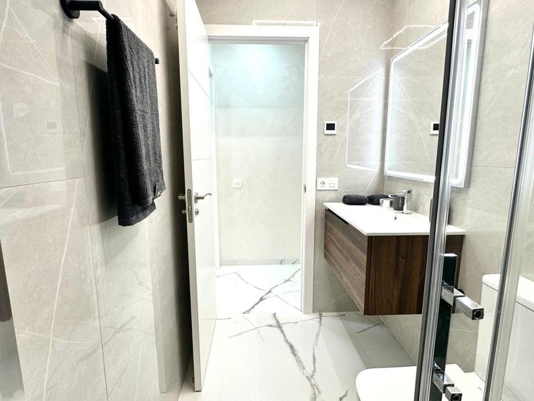 Apartment for Sale in Costa Blanca Torrevieja, Alicante 35