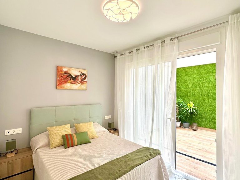 Apartment for Sale in Costa Blanca Torrevieja, Alicante 37