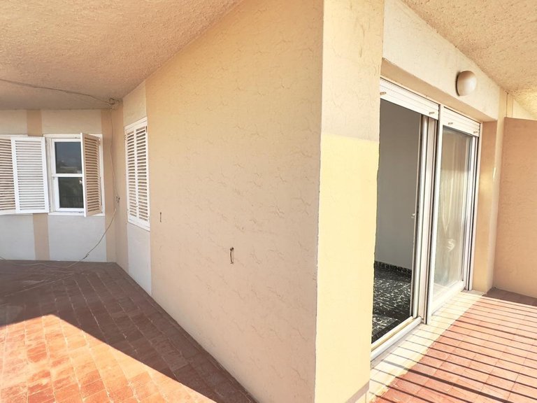 Apartment for Sale in Torrevieja, Alicante 33