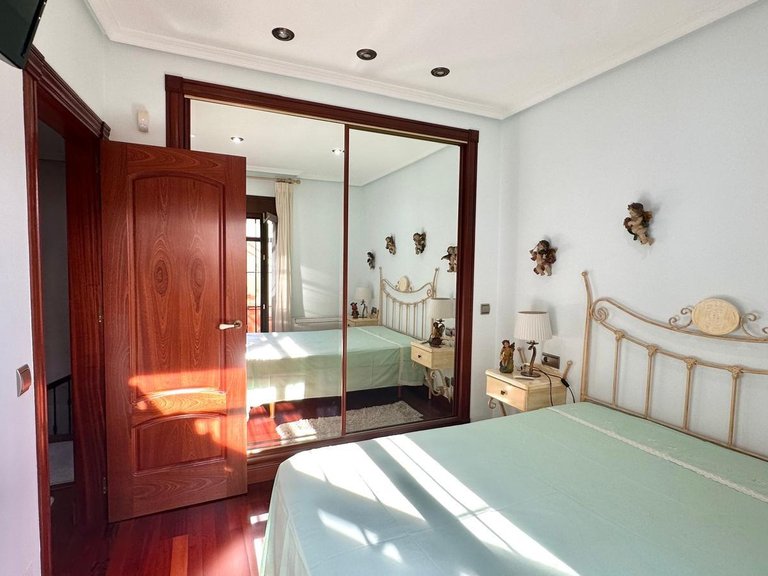 Town House for Sale in Costa Blanca Torrevieja, Alicante 37