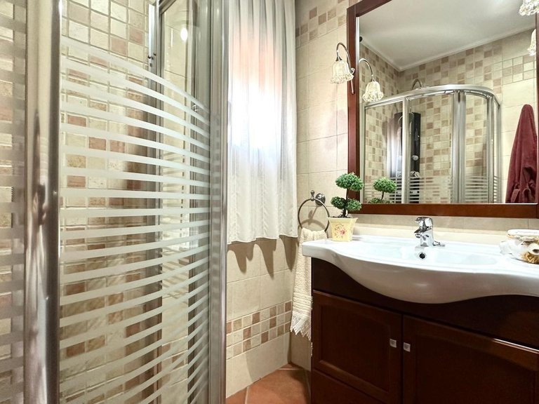 Town House for Sale in Costa Blanca Torrevieja, Alicante 48