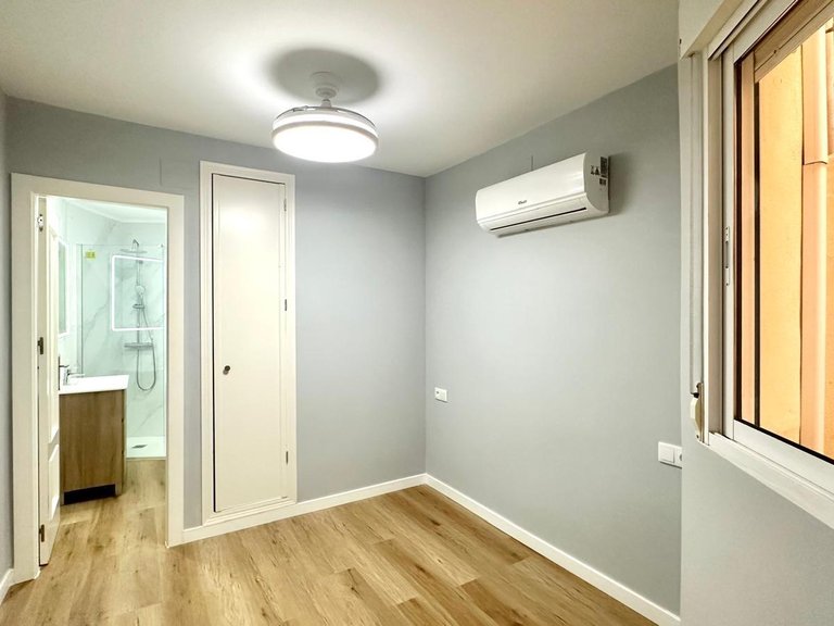 Apartment for Sale in Torrevieja, Alicante 12