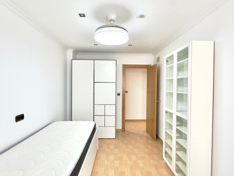 Apartment for Sale in Torrevieja, Alicante 12