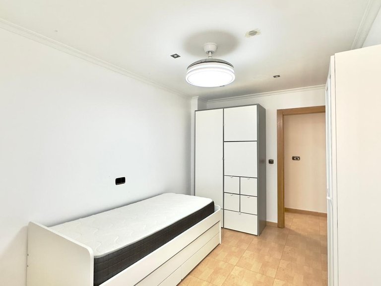 Apartment for Sale in Torrevieja, Alicante 17
