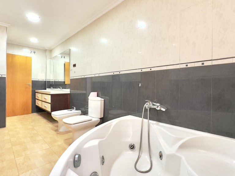 Apartment for Sale in Torrevieja, Alicante 21
