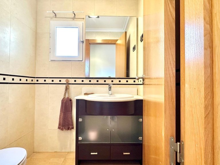 Apartment for Sale in Torrevieja, Alicante 38