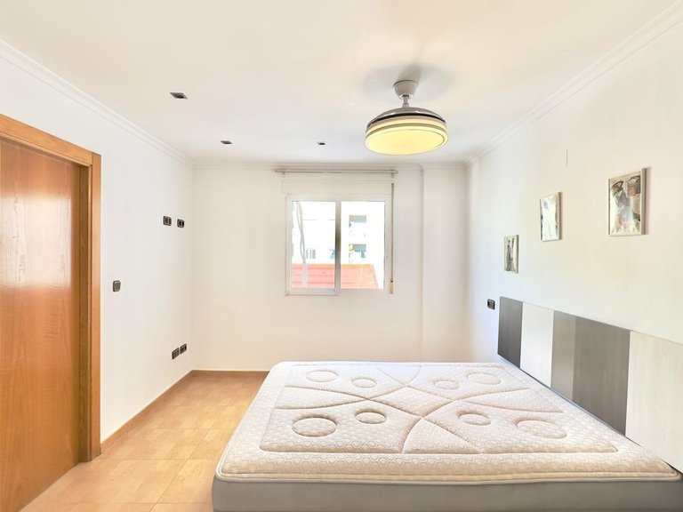 Apartment for Sale in Torrevieja, Alicante 40
