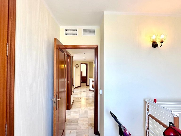 Apartment for Sale in Costa Blanca Torrevieja, Alicante 11